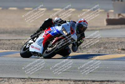 media/Feb-13-2022-SoCal Trackdays (Sun) [[c9210d39ca]]/Turn 14 (1130am)/